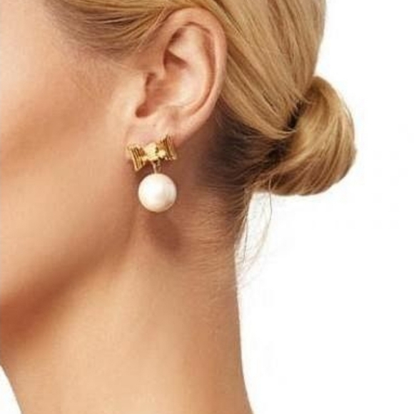 Kate Spade Cream Gold ALL WRAPPED UP IN PEARLS Bow Faux Pearl Earrings - Picture 3 of 5